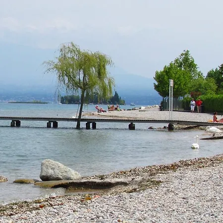 Puegnano Del Garda One-bedroom 1 * Raffa