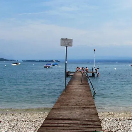 Puegnano Del Garda One-bedroom 1 Raffa